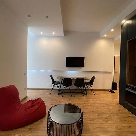 City Center Apartament, Pazari Ri Tirana Exterior photo